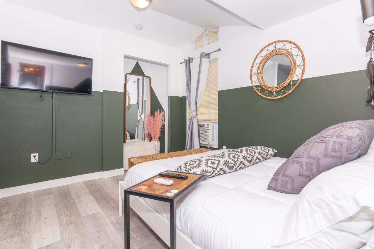 Studio Miami With Backyard - Heart Of Downtown And Wynwood Exterior photo